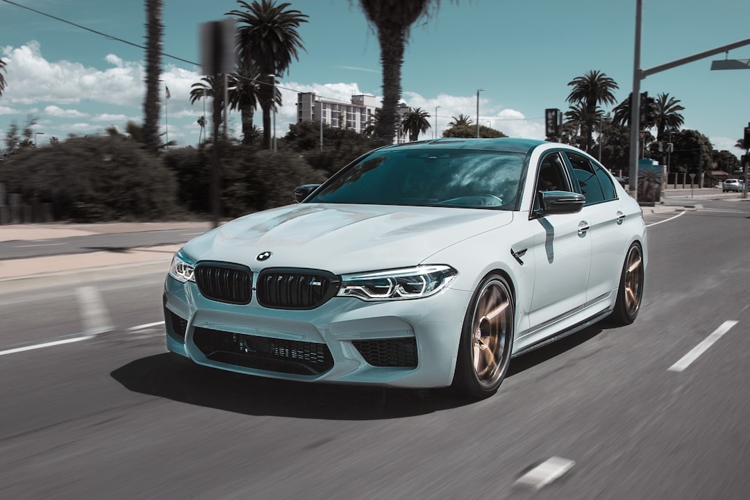 Переоформлення BMW в Україні 2026: детальний гайд для власників